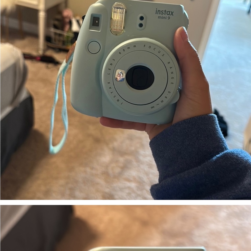 Polaroid and sweater for Rayna